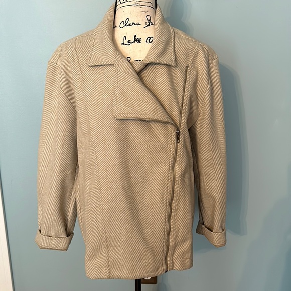 Banana Republic Jackets & Blazers - Banana Republic jacket